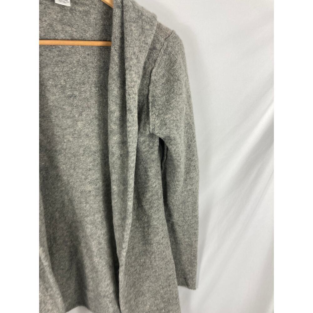 Cabi 100% Lambs Wool Grey Hoodied Cardigan Sweater Size Small - Picture 2 of 4